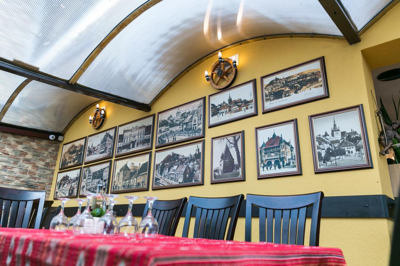 Hotel Transilvania Sighişoara Buitenkant foto